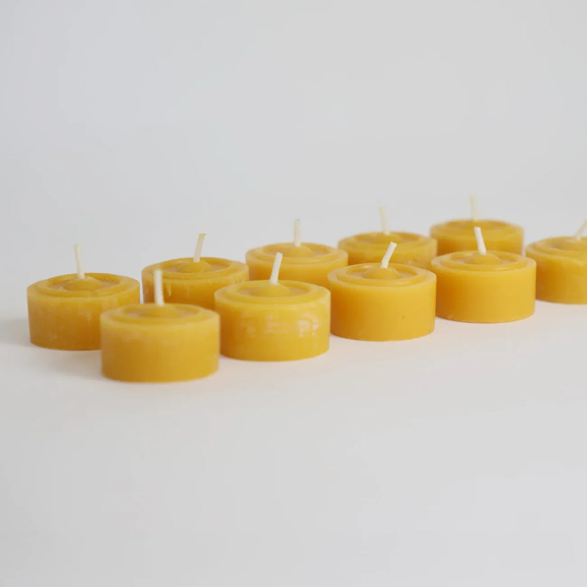 Tea Lights 100 % Beeswax - Pack of 10